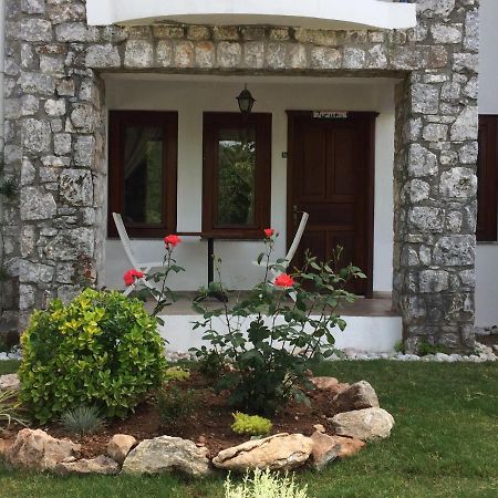 Alp Inn Villas 투룬치 외부 사진